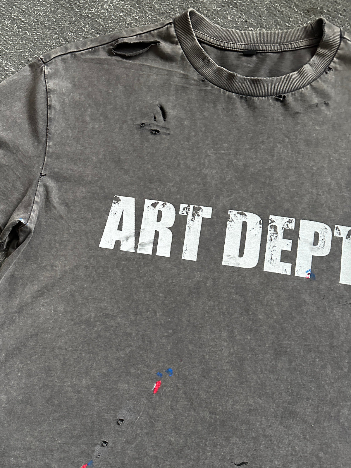 ART DEPT PAINT SPLATTER TEE