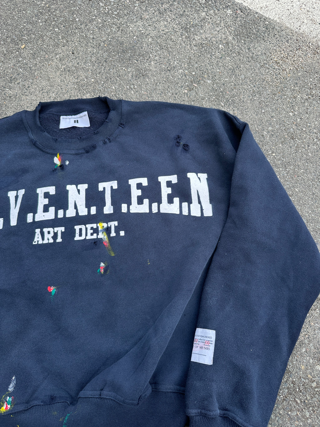 "ART DEPT" CREWNECK ( NAVY BLUE )