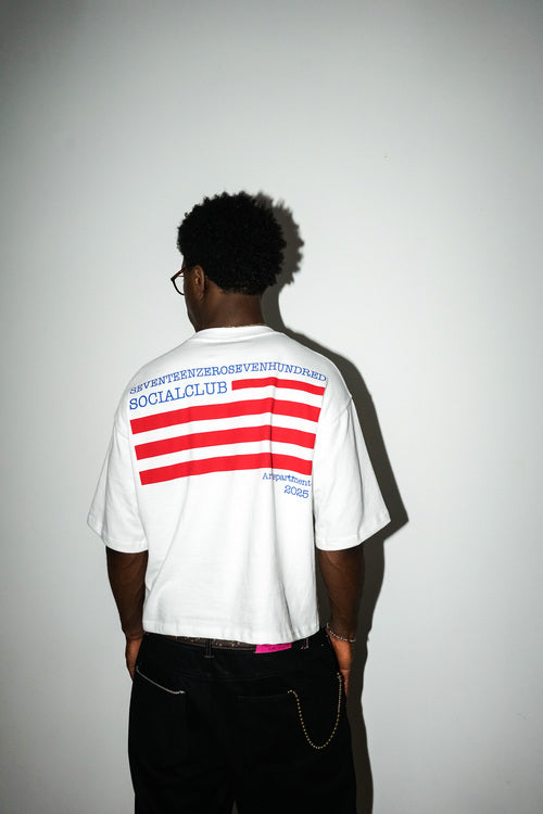 Snow White “social club” tee