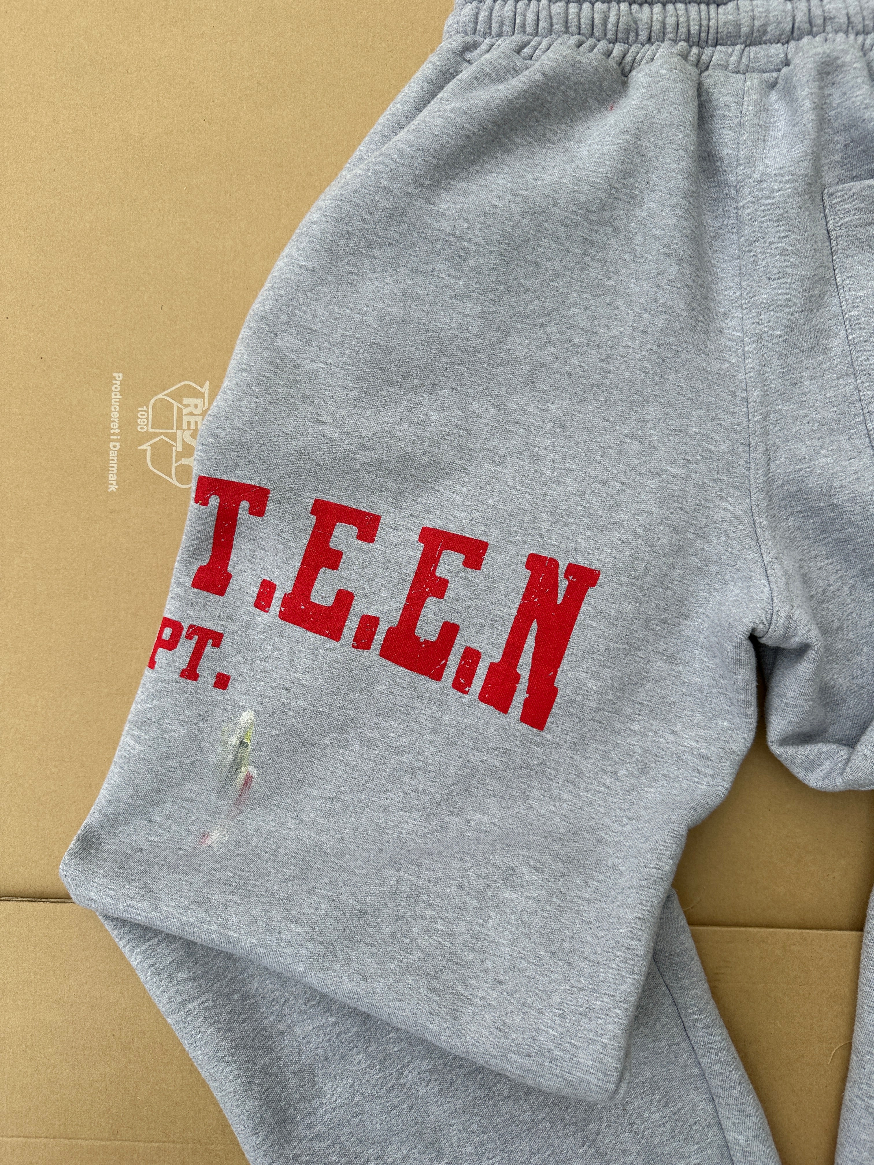 ART DEPT SWEATPANTS ( PAINT SPLATTER )